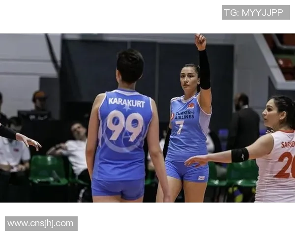 波兰与日本上半场精彩对决分析与战术解读